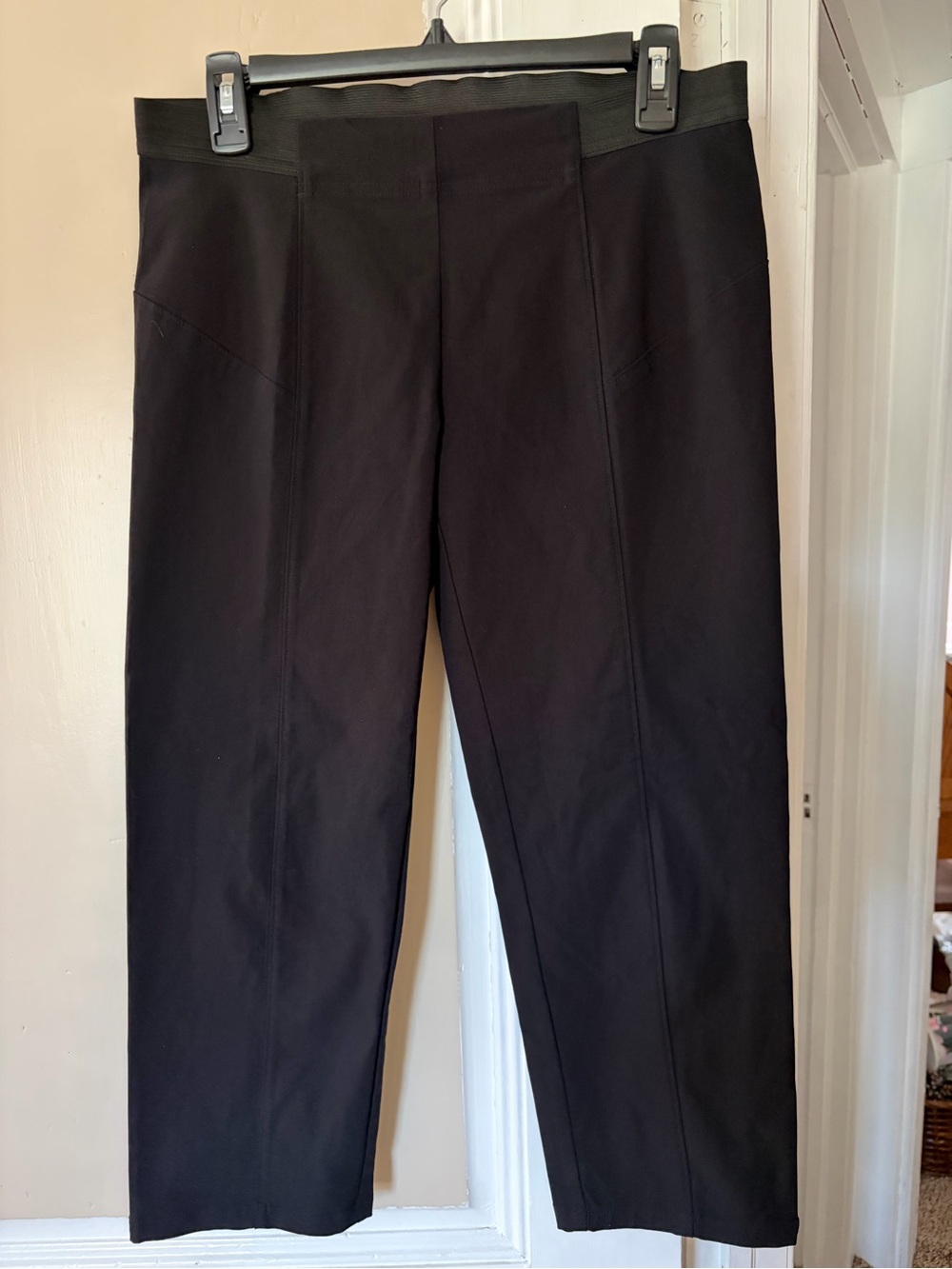 Simply Vera Vera Wang Black Cropped Pull-On Ankle Pants